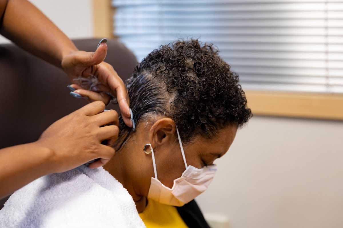 Novel Clinical Trial Begins to Help Black and Latina Women Concerned about Chemotherapy-Induced Hair Loss